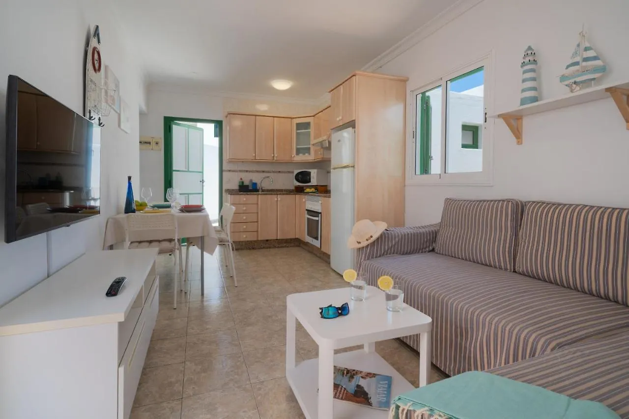 Apartment Sabbia Suites Alaia Famara Spain